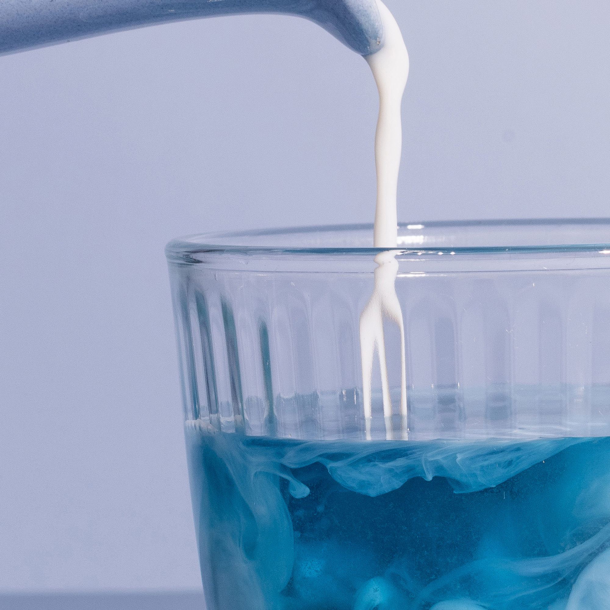 Blue Matcha – niebieska odsłona codziennego rytuału