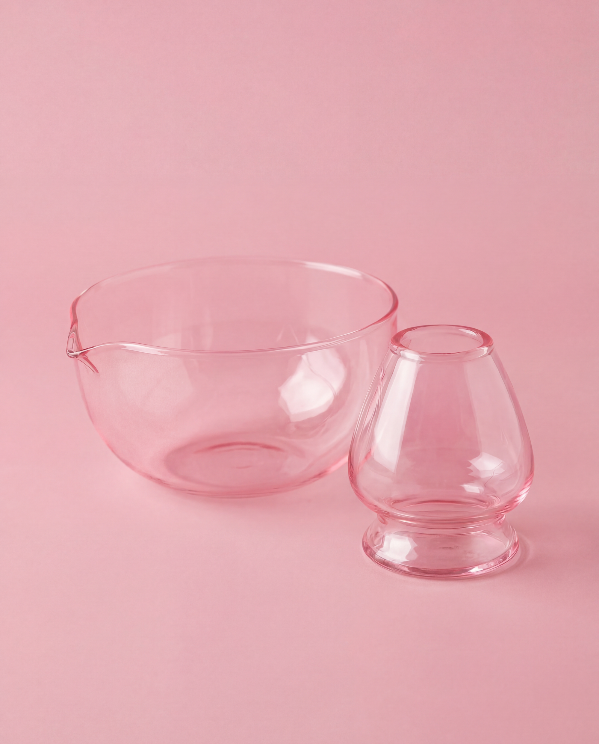 Rózowy zestaw do matchy - szklany matchawan i podstawka pod chasen
